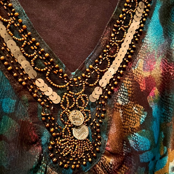 Zac and Rachel abstract animal print sleeveless top with beaded neck - Picture 2 of 4